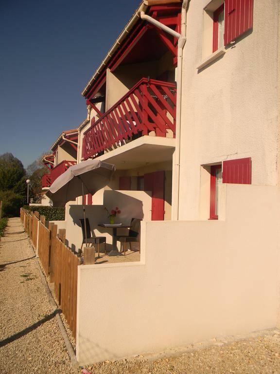 Residence Hoteliere Helios ジョンザック エクステリア 写真