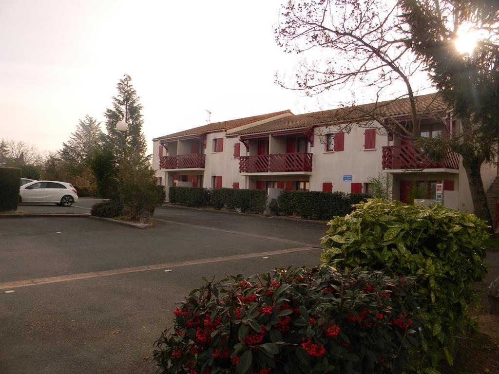 Residence Hoteliere Helios ジョンザック エクステリア 写真